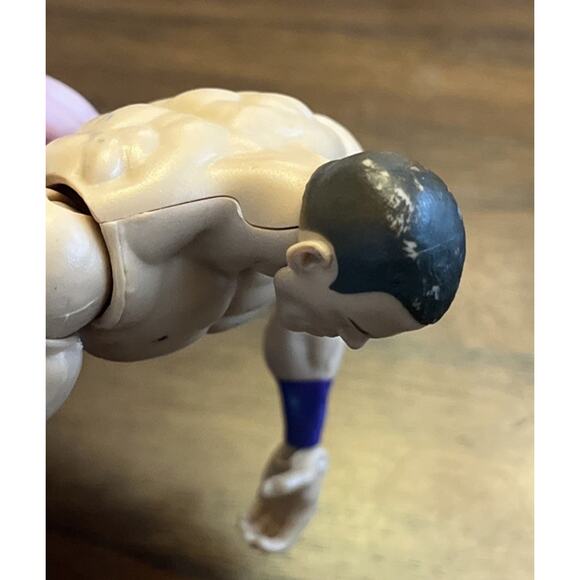 2010 Mattel WWE John Cena 6.5" Wrestling Action Figure Purple Wristband - Picture 6 of 9